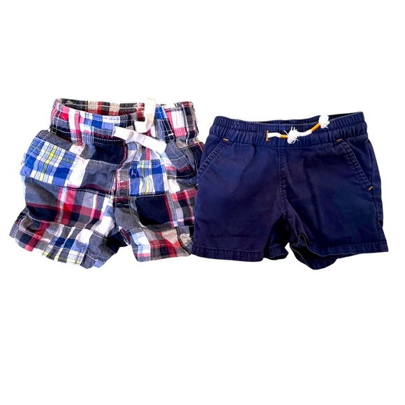 2 pairs boy shorts Plaid and Navy Kids Set 12 - 18 months - Picture 1 of 6